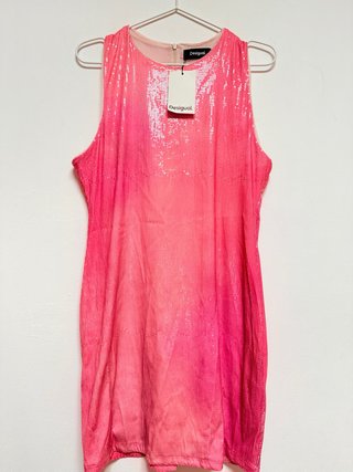 Vestido Desigual rosa de lentejuelas – Nuevo