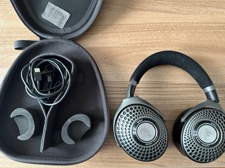 Auriculares Bluetooth Focal Bathys