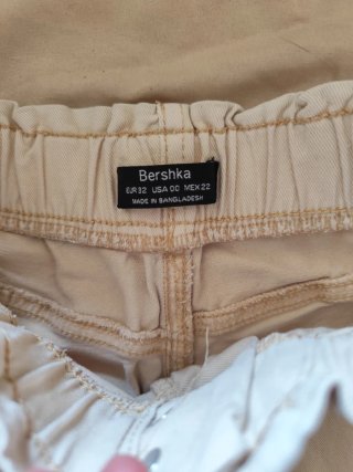 Pantalones cortos crema