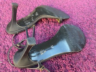 Sandalias de fiesta tacón negras talla 37