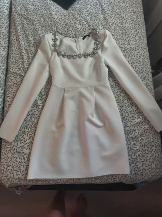 Vestido blanco con pedrería