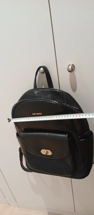 Mochila tipo Alex Finder Negra Efecto Trenzado