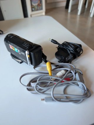 Videocámara JVC Full HD Negra