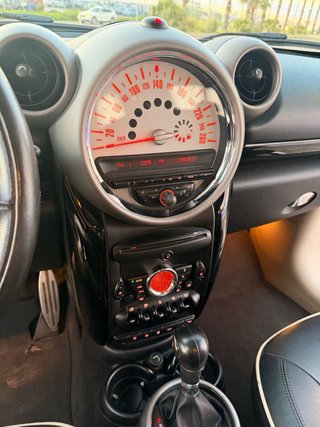 MINI Countryman 2011