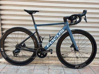Bicicleta Carretera Focus Izalco 9.7