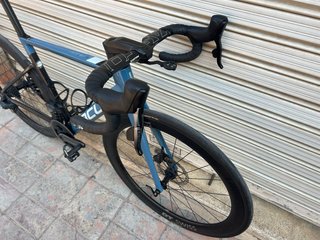 Bicicleta Carretera Focus Izalco 9.7