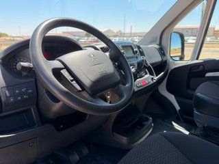 PEUGEOT BOXER CAMIÓN CAJA CERRADA 2.2HDi 140CV 2PZ