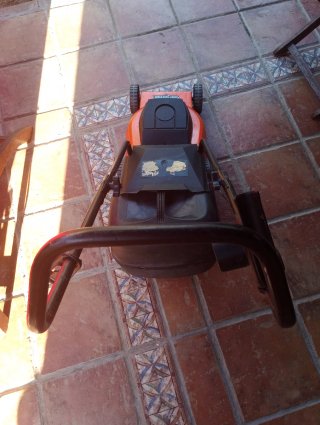 Cortacésped New Garda Naranja