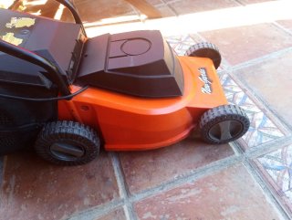 Cortacésped New Garda Naranja