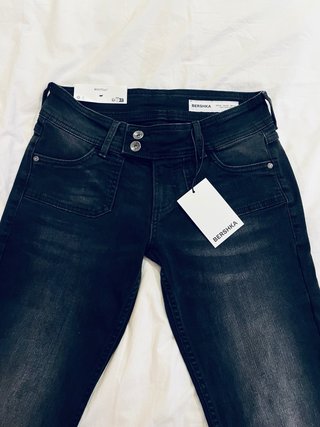 Vaqueros Bershka nuevos