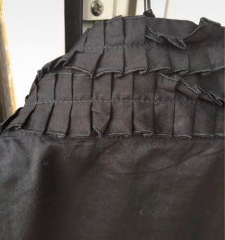 Camicia Grifoni nera con rouches