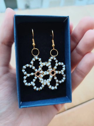 Pendientes flor hechos a mano