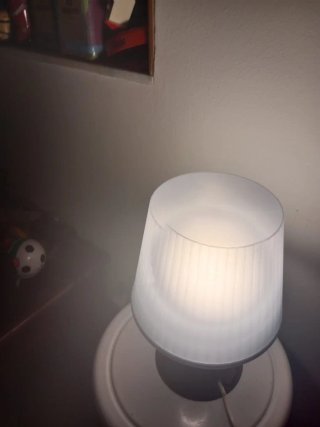 Lampada da tavolo vintage grigia