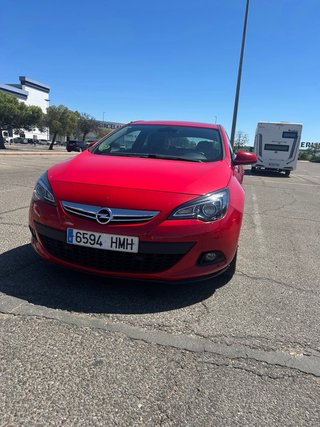 Opel Astra 2012
