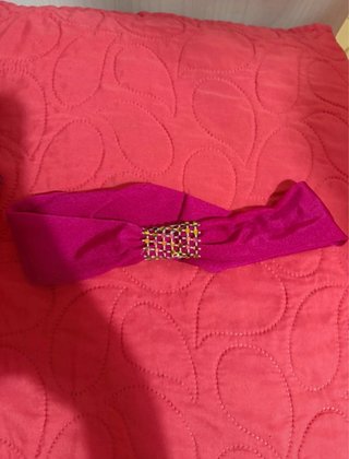 Abito da ballo nero con strass
