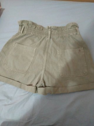 Pantalones cortos vaqueros verde claro