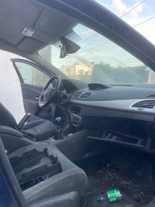 Renault Megane 3 Break 1.5 - Pecas