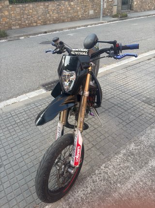 Honda HM Derapage 50 Supermotard Negra