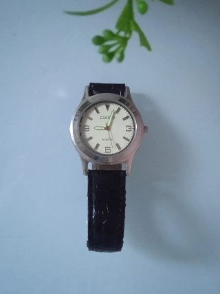 Lote 3 Orologi da Uomo Athletic, Casio, Sony