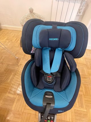 Silla de coche Recaro Zero.1 i-Size. Con reductor
