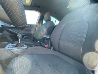 Ford Focus 1.0 Ecoboost MHEV 114kW ST-Line