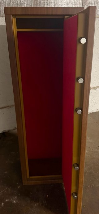 Armero Infac Negro y Marrón