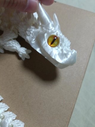 Dragón Alado Blanco Impresión 3D