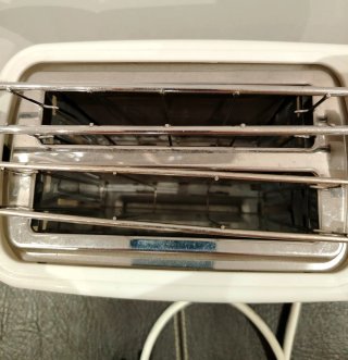 Tostapane Bianco 750W con Pinze per Toast / Pane
