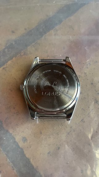 2 Orologi Casio e Lorus Senza Cinturino