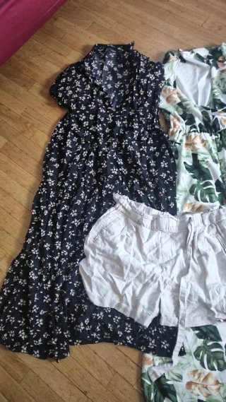 Vestidos florales mujer 5 vestidos y pantalón cort