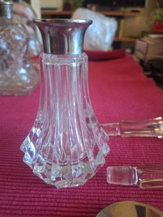 Juego Tocador Cristal Tallado y Plata Antiguo