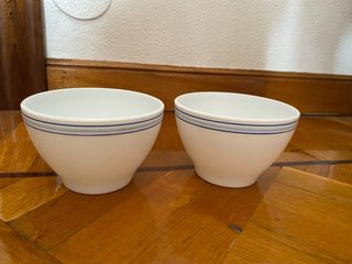 2 boles de porcelana para desayuno
