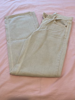 Vaqueros Beige. Poco uso