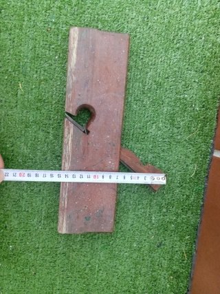 Cepillo de carpintero de madera