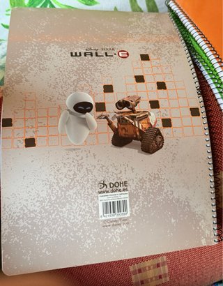 3 libretas espiral naranja, verde y beige