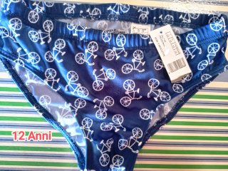 Costume da bagno taglia 12 anni