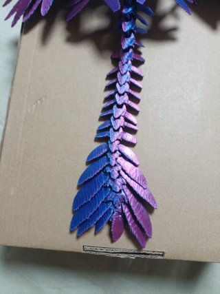 Dragón 3D Morado y Azul
