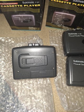 Lote 3 Walkman Sukimoto F-91 Cassette