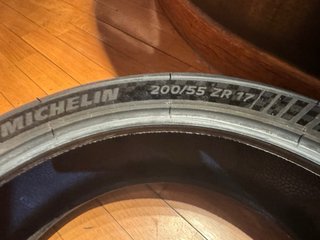 se vende pareja Michelin Power GP2 - 90% vida útil