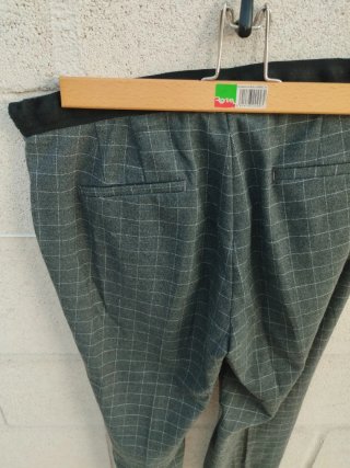 Pantalón de traje Zara cuadros gris
