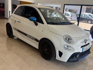 Abarth 595 2021