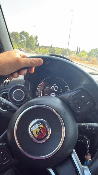 Abarth 595 2021
