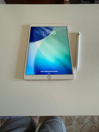 Apple iPad Air 3 + Apple Pencil