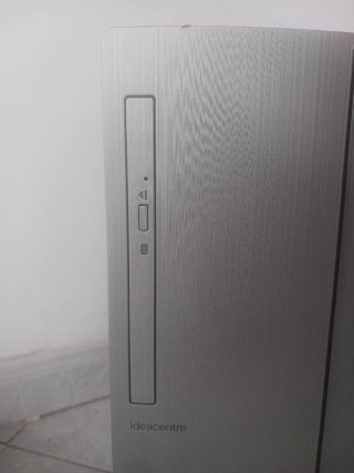 Torre Lenovo Ideacentre Plata