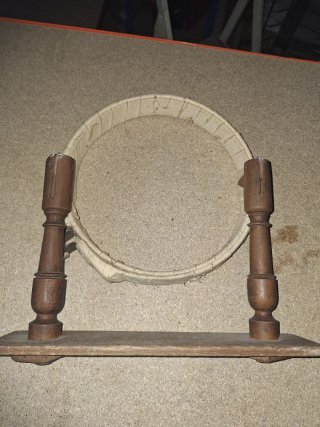 Utensilio de costura antiguo