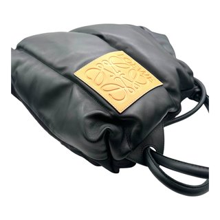 Bolso Loewe Puffy Yago Negro y Beige