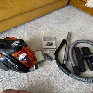 Aspiradora Rowenta Compact Power Cyclonic