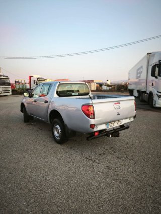 Mitsubishi L 200 2013