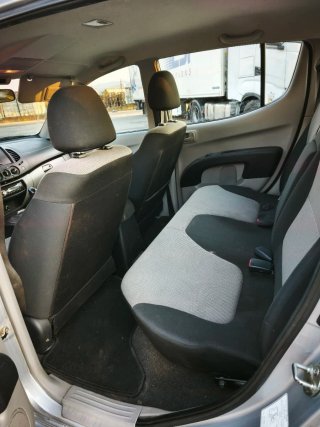 Mitsubishi L 200 2013