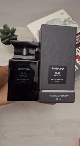 Tom Ford Oud Wood Eau de Parfum 100ml
